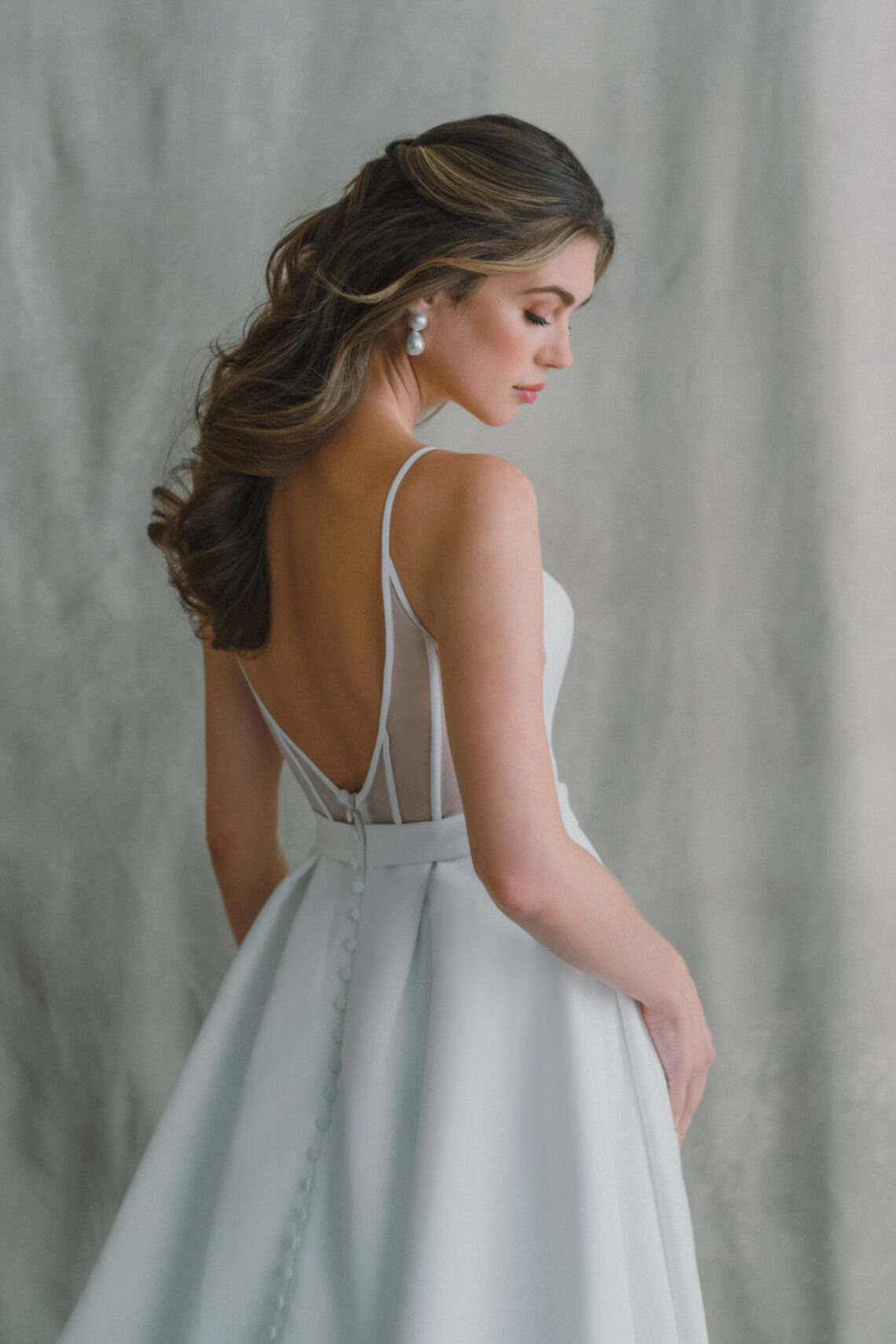 Brautkleid X220 von Allure Bridals kaufen bei Weddingworld 4