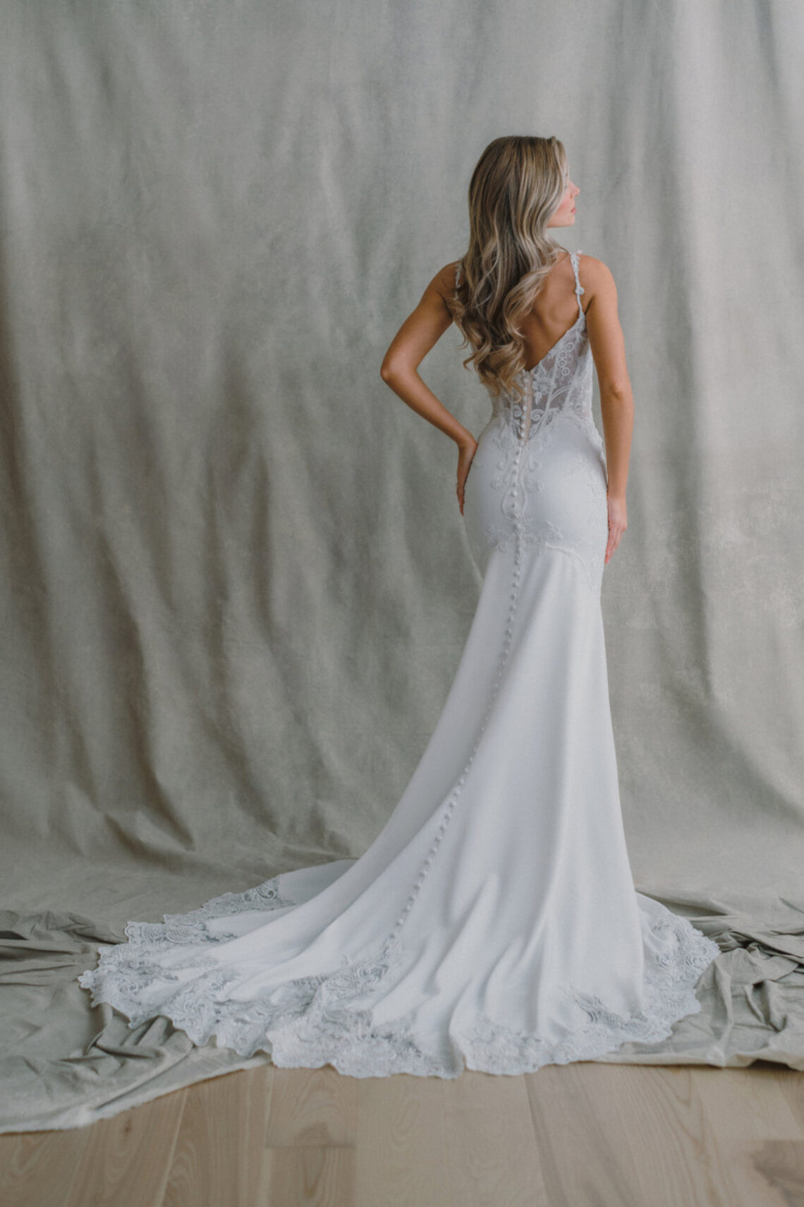 Brautkleid X223 von Allure Bridals kaufen bei Weddingworld 3
