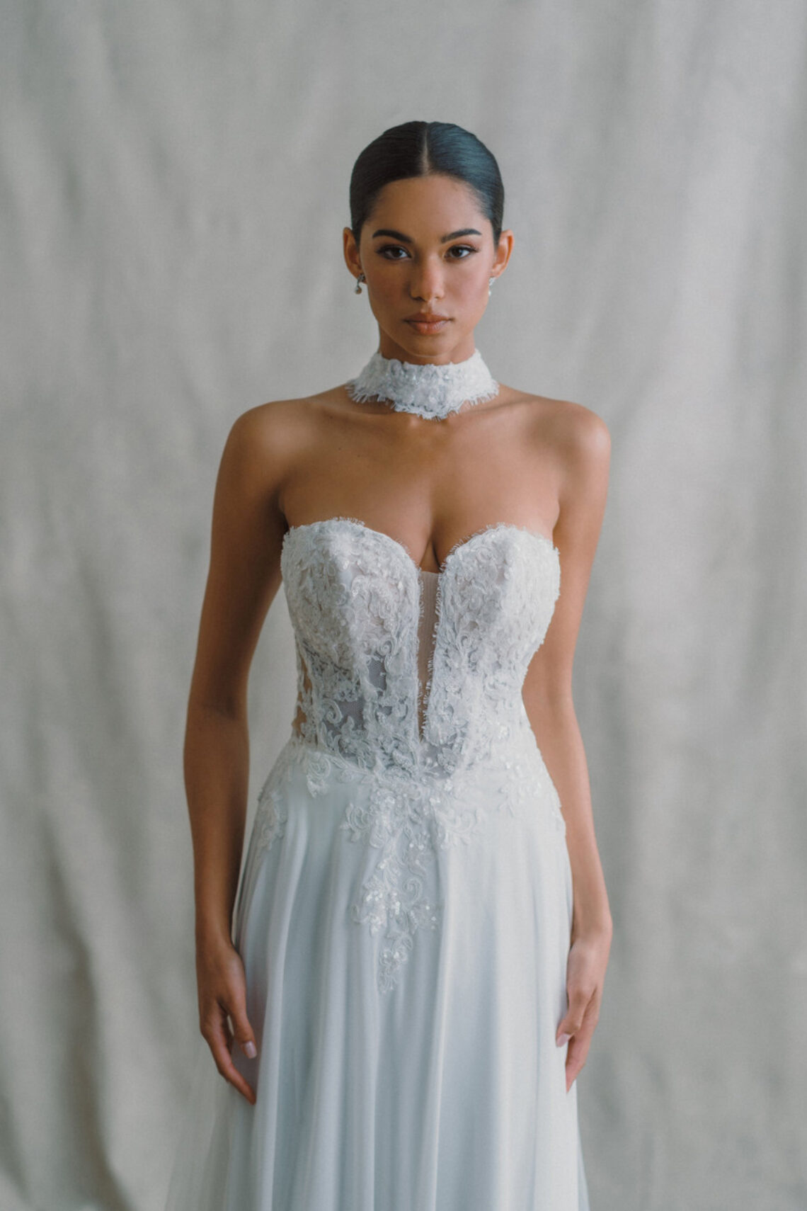 Brautkleid X232 von Allure Bridals kaufen bei Weddingworld 2