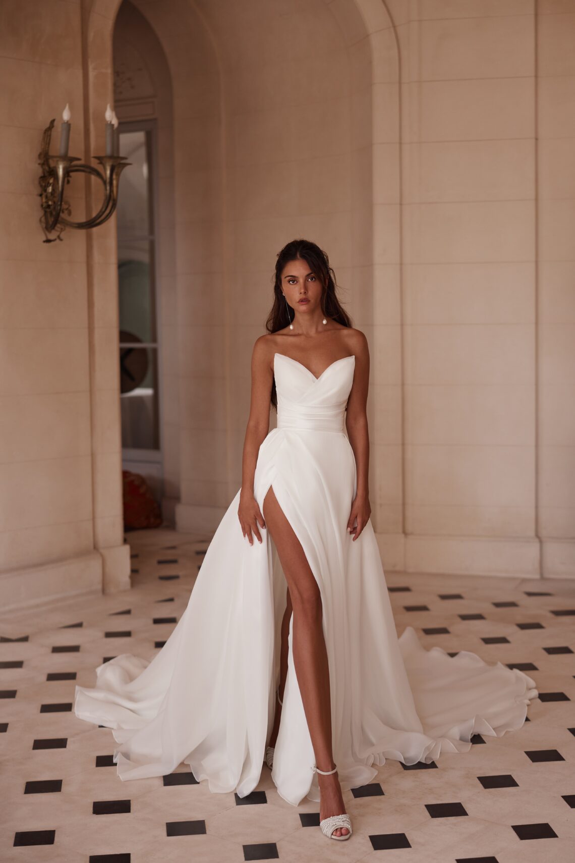 Brautkleid YD18261 Lina von Yedyna kaufen bei Weddingworld 1