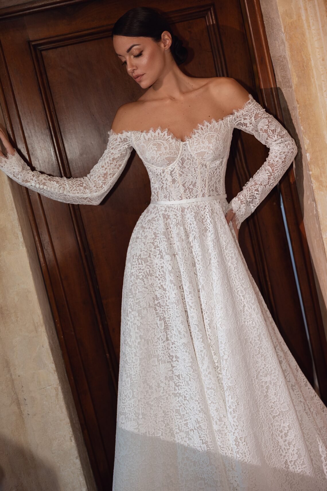 Brautkleid YD18287 Antiopa von Yedyna kaufen bei Weddingworld 4