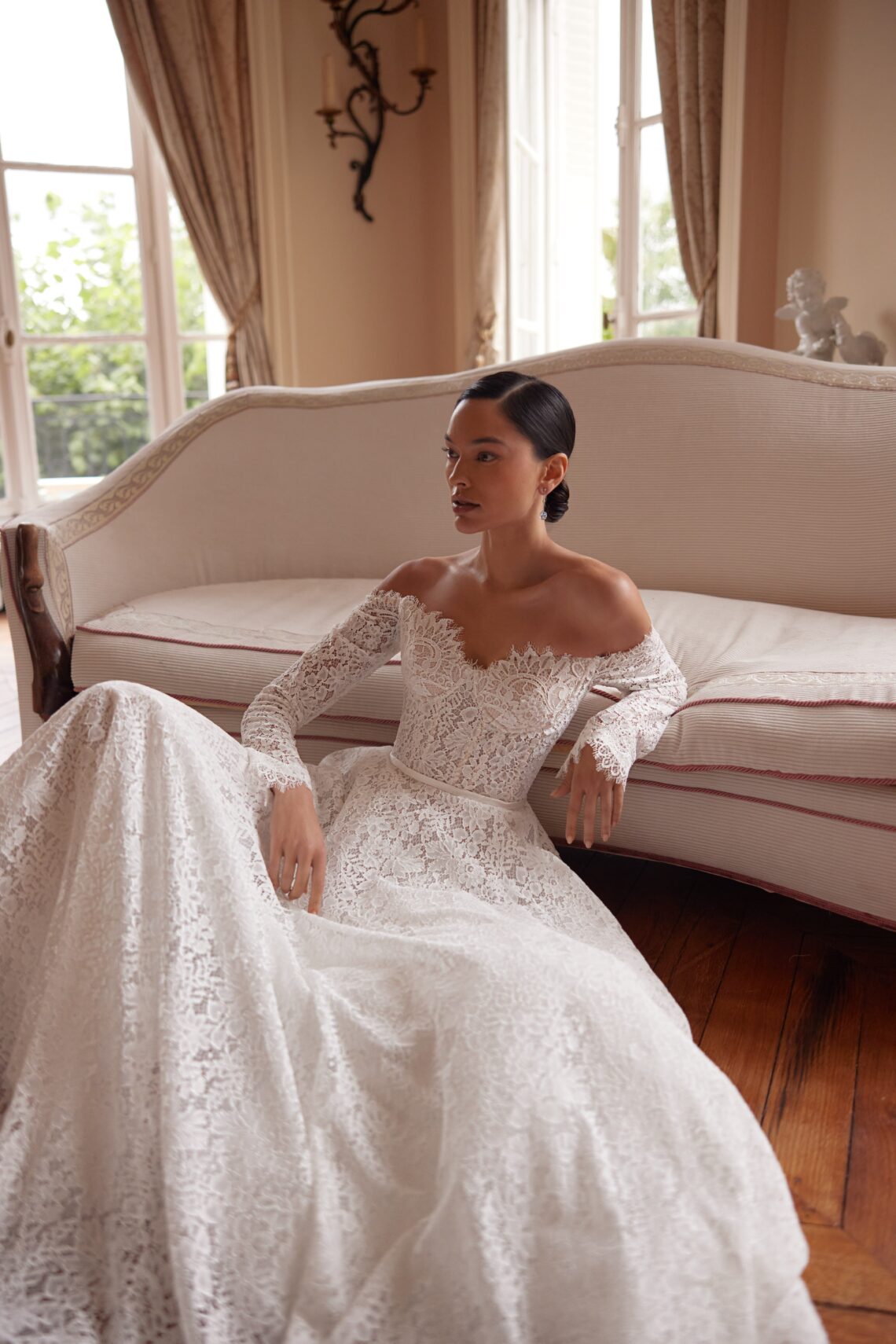 Brautkleid YD18287 Antiopa von Yedyna kaufen bei Weddingworld 5