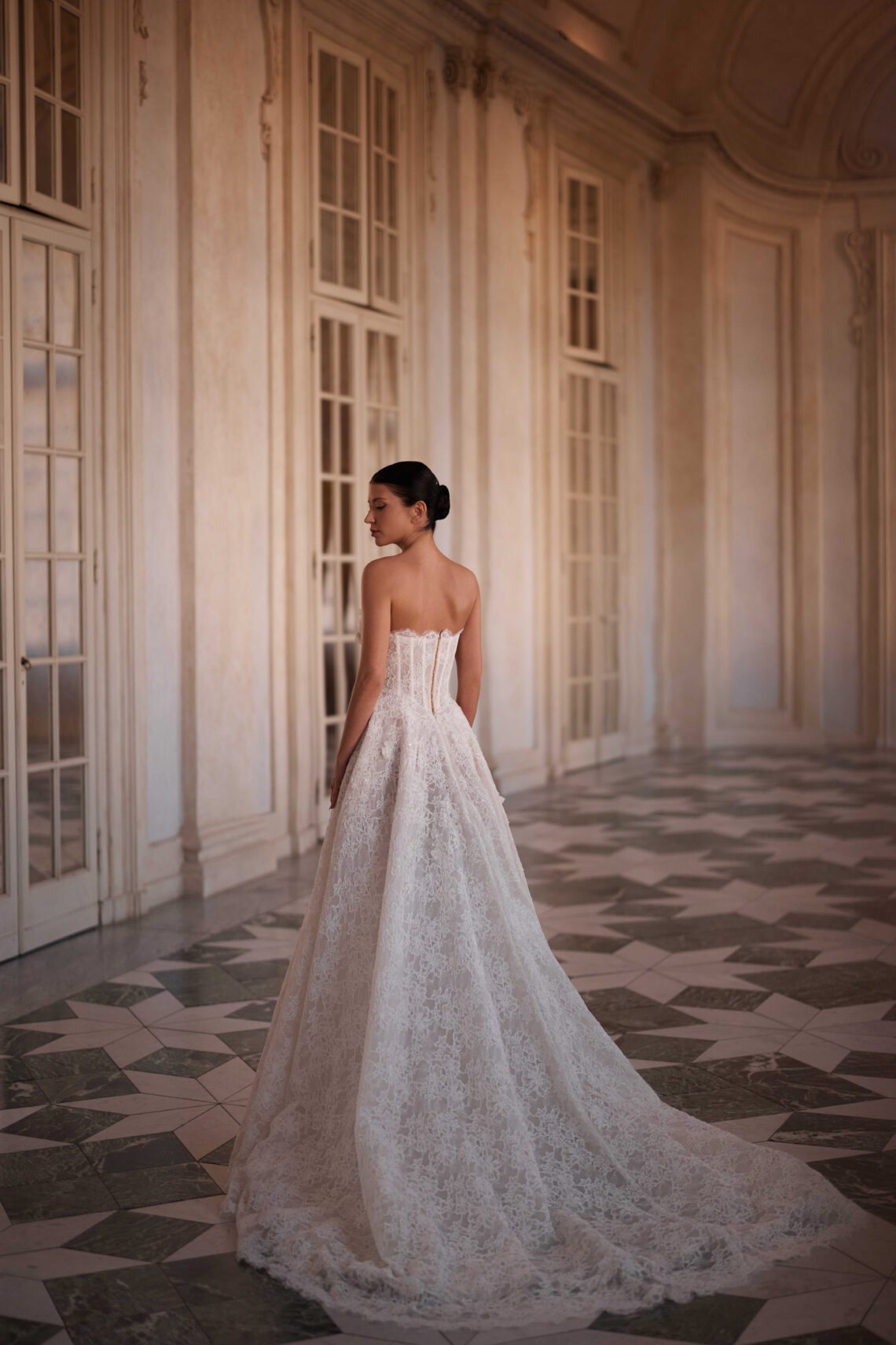 Brautkleid YD18292 Impresse von Yedyna kaufen bei Weddingworld 3