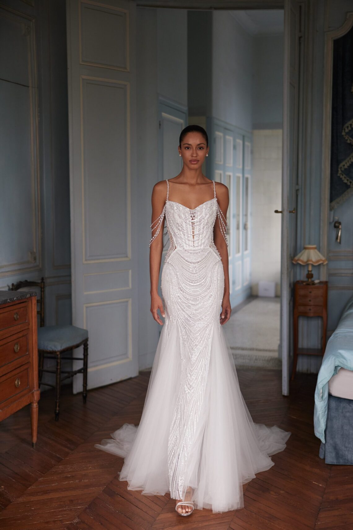 Brautkleid YD18296 Rosaline von Yedyna kaufen bei Weddingworld 1