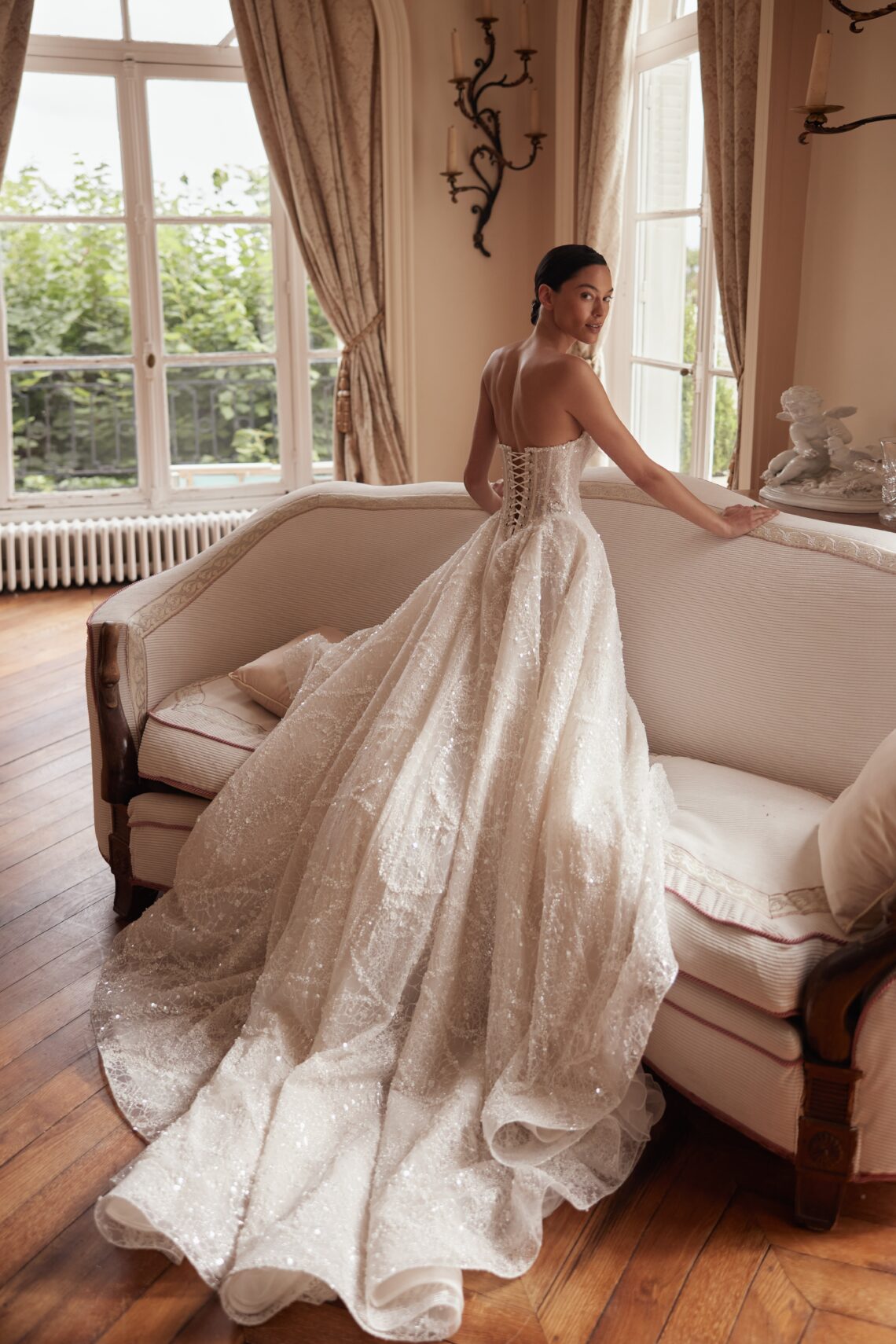 Brautkleid YD18317 Glorianne von Yedyna kaufen bei Weddingworld 3