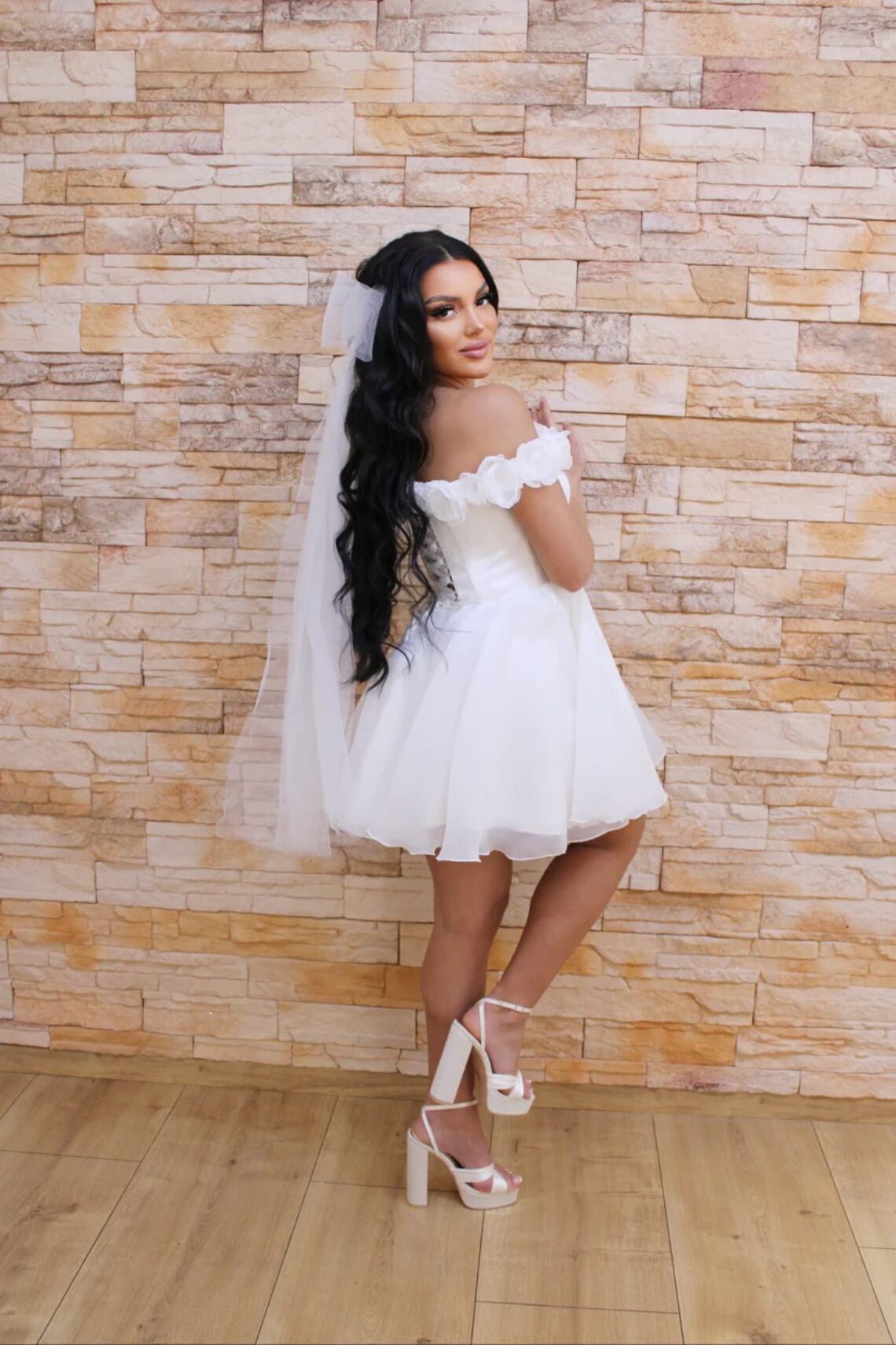 Brautkleid AC200 von Lia Bella kaufen im Weddingworld 1