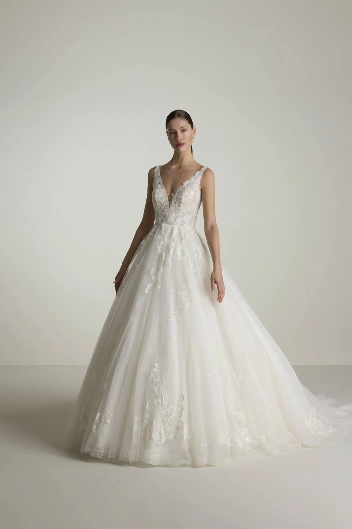 Brautkleid Adelmira von San Patrick kaufen im Weddingworld 1