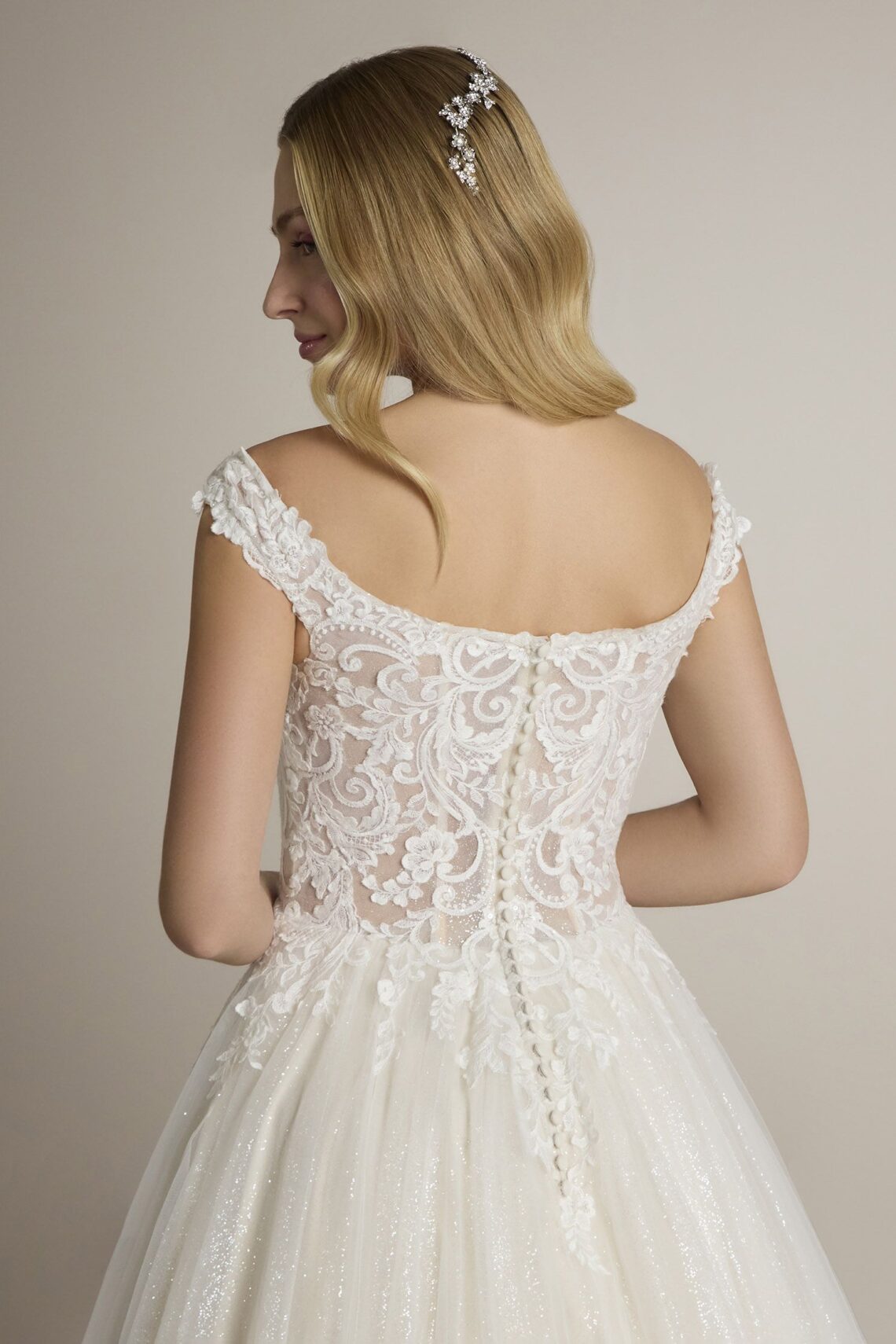 Brautkleid Ashly von Ladybird kaufen im Weddingworld 3