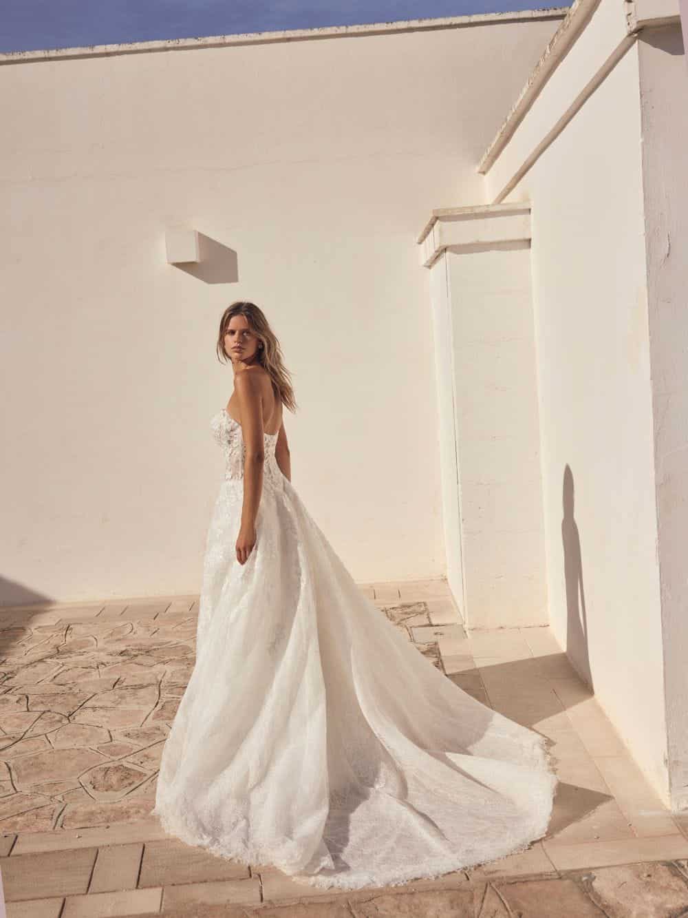 Brautkleid Linda von Modeca kaufen bei Weddingworld 3