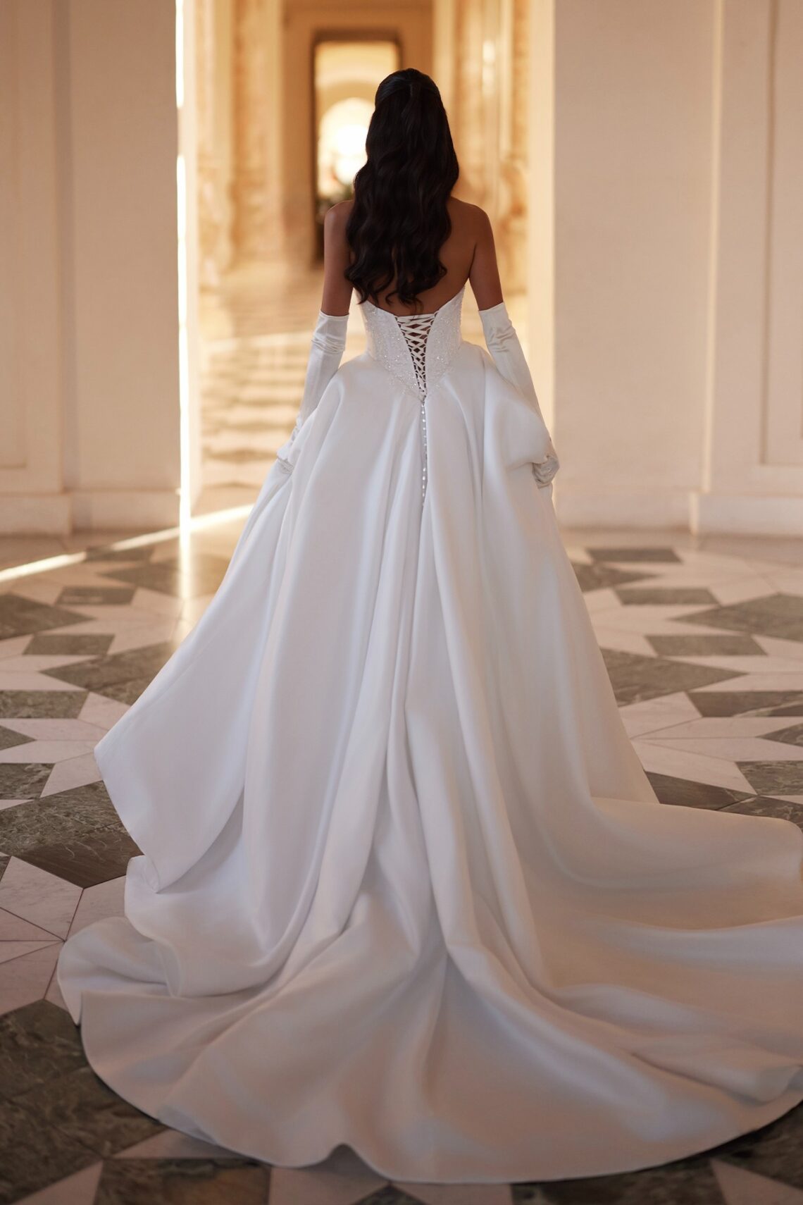 Brautkleid Elen von Dominiss kaufen bei Weddingworld 2