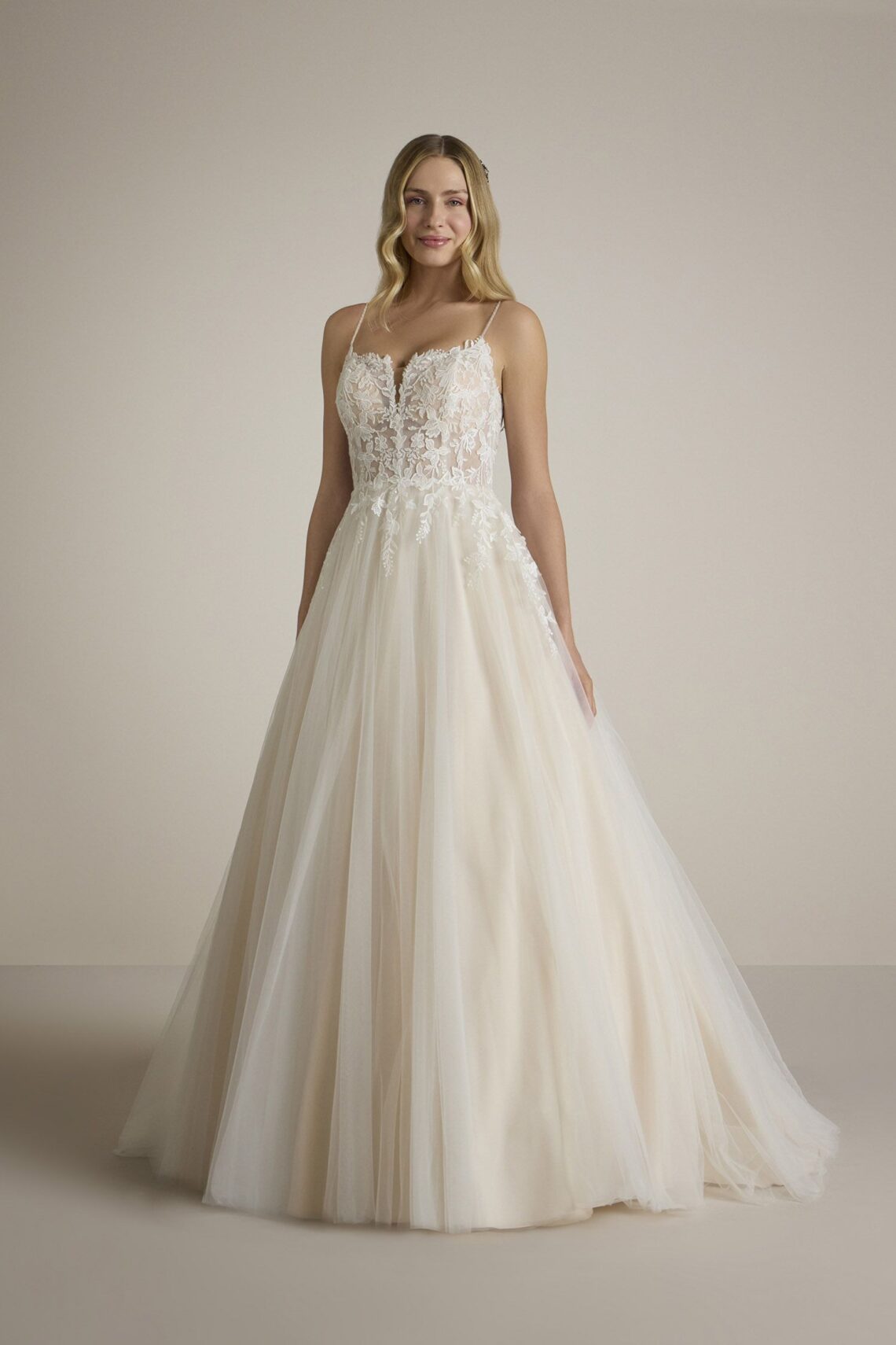 Brautkleid Hilmi von Ladybird kaufen im Weddingworld 1