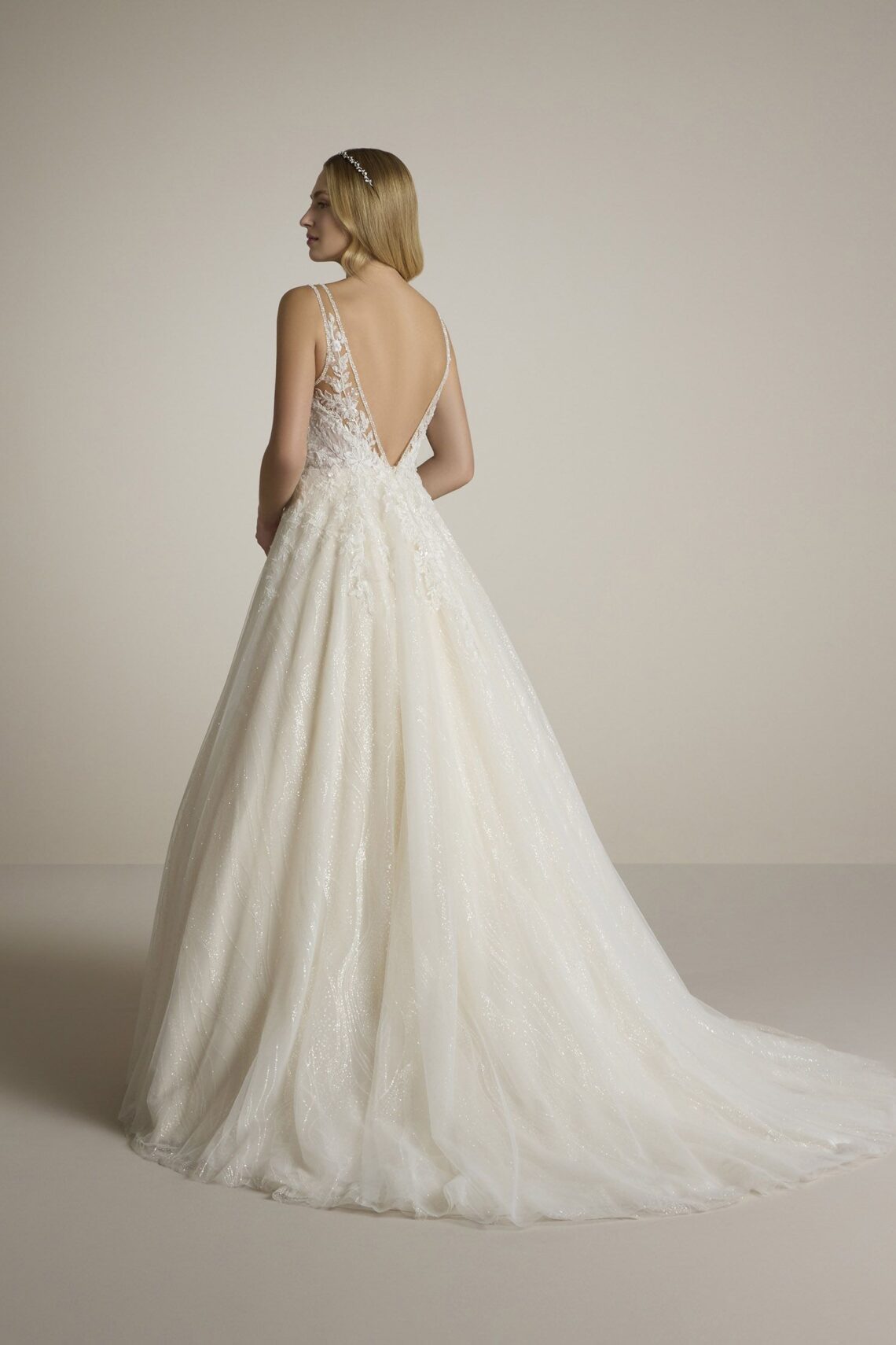 Brautkleid Illusia von Ladybird kaufen im Weddingworld 2