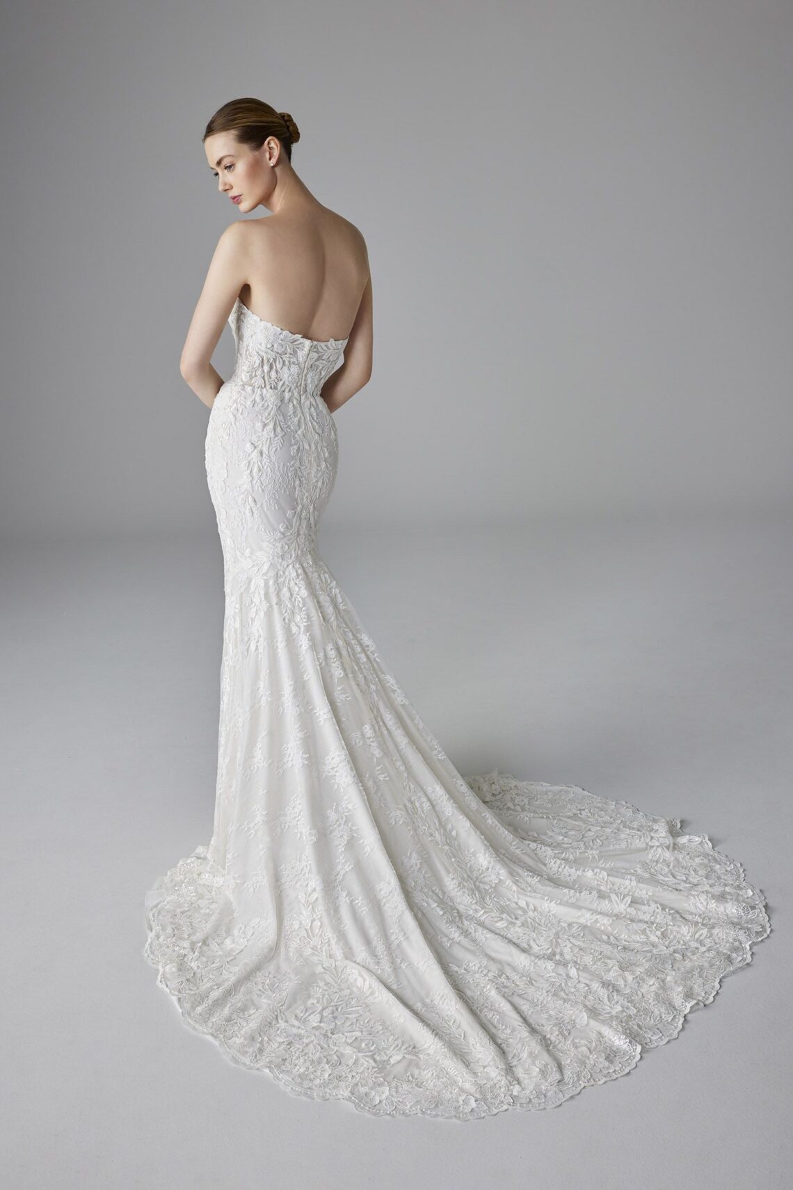 Brautkleid Jena von Pronovias kaufen im Weddingworld 4