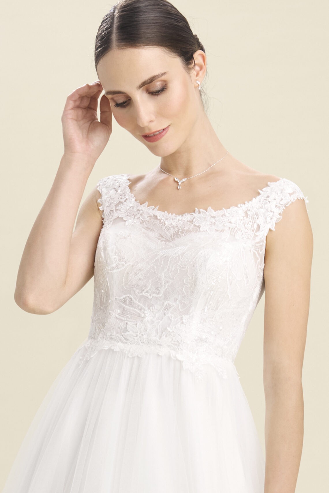 Brautkleid Leonora von Bianco Evento kaufen im Weddingworld 3