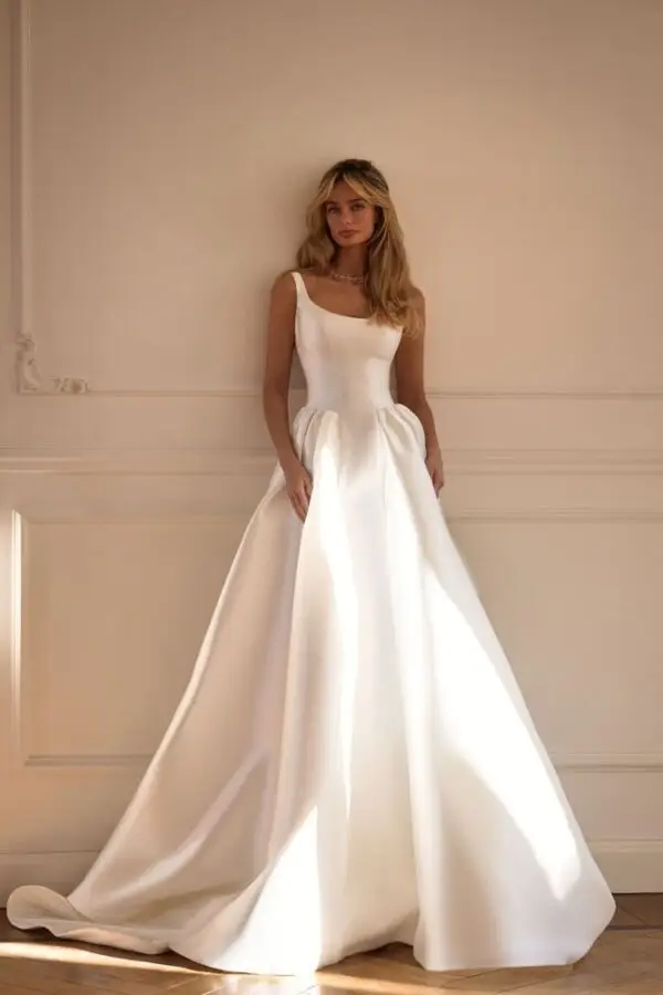 Brautkleider Milla Nova Brilora
