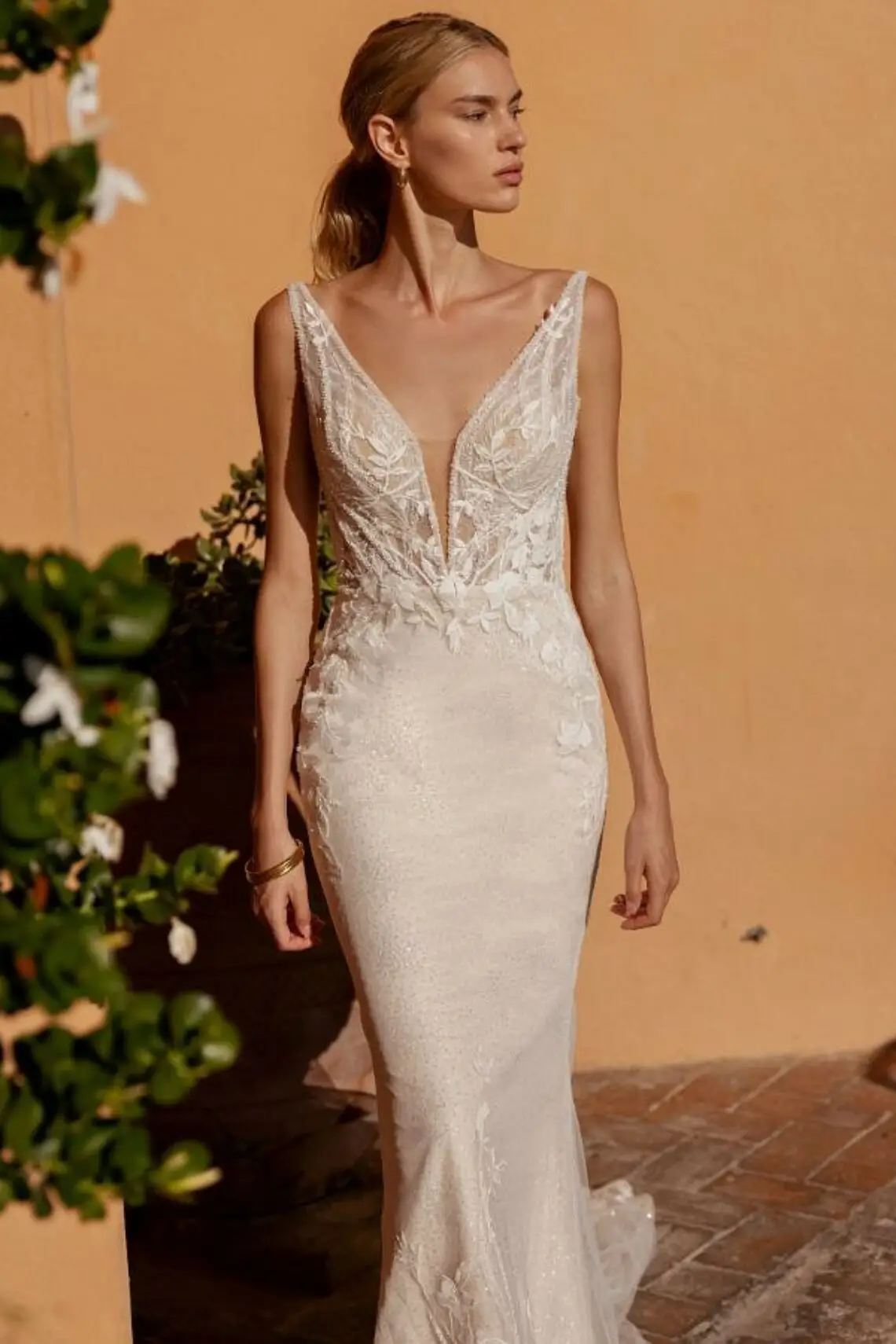 p benaz_iv_iv_iv_Blissful Collection_Benaz_CU Front_1