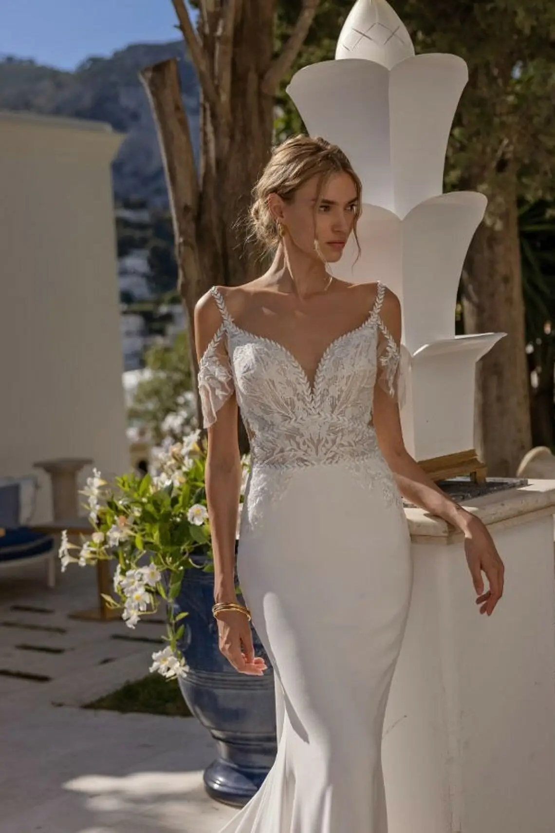 p bluelle_ivor_ivor_Blissful Collection_Bluelle_CU Front_2