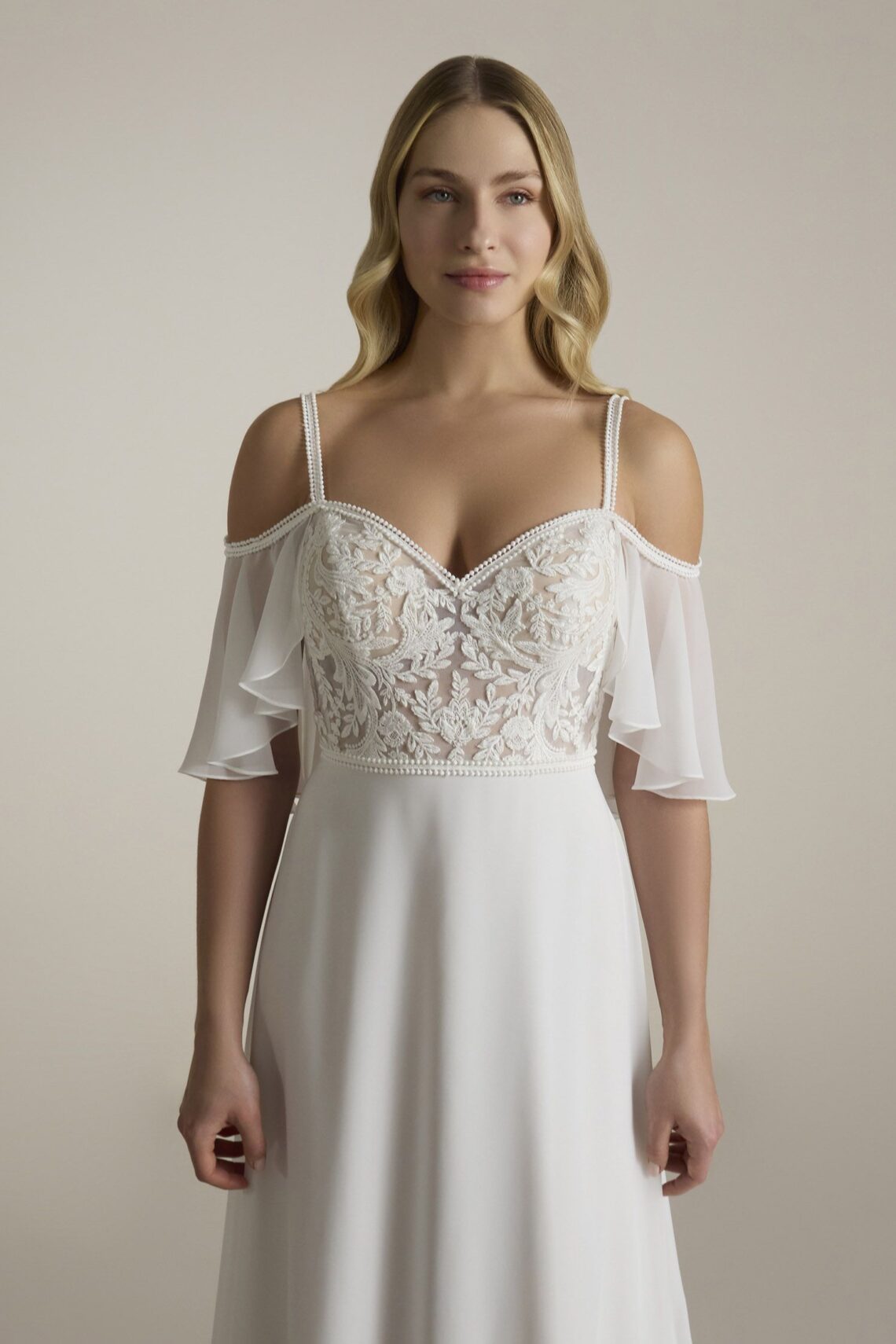 Brautkleid Taurins von Ladybird kaufen im Weddingworld 3